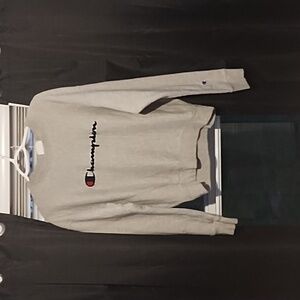 Champion sweat shirt